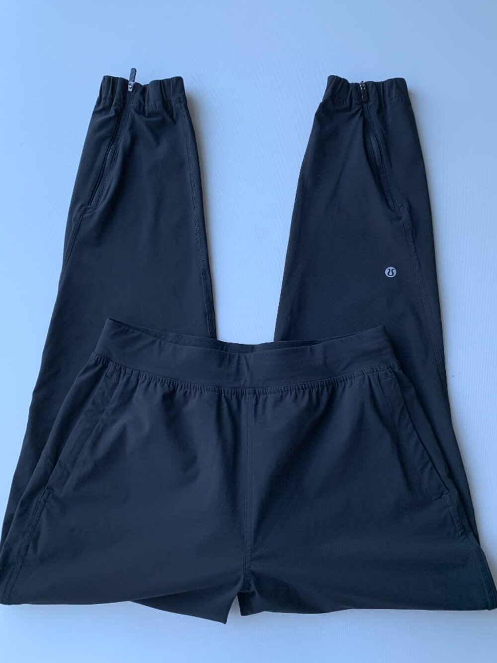 Adapted State High-Rise Jogger Regular Size 6 in Black